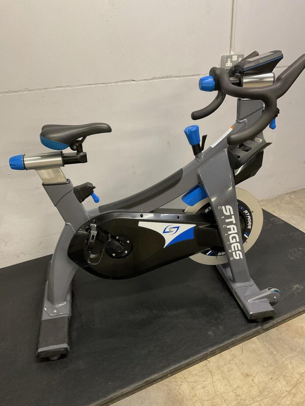 Refreshed Stages SC3 SIC1 Indoor Bike - Image 3