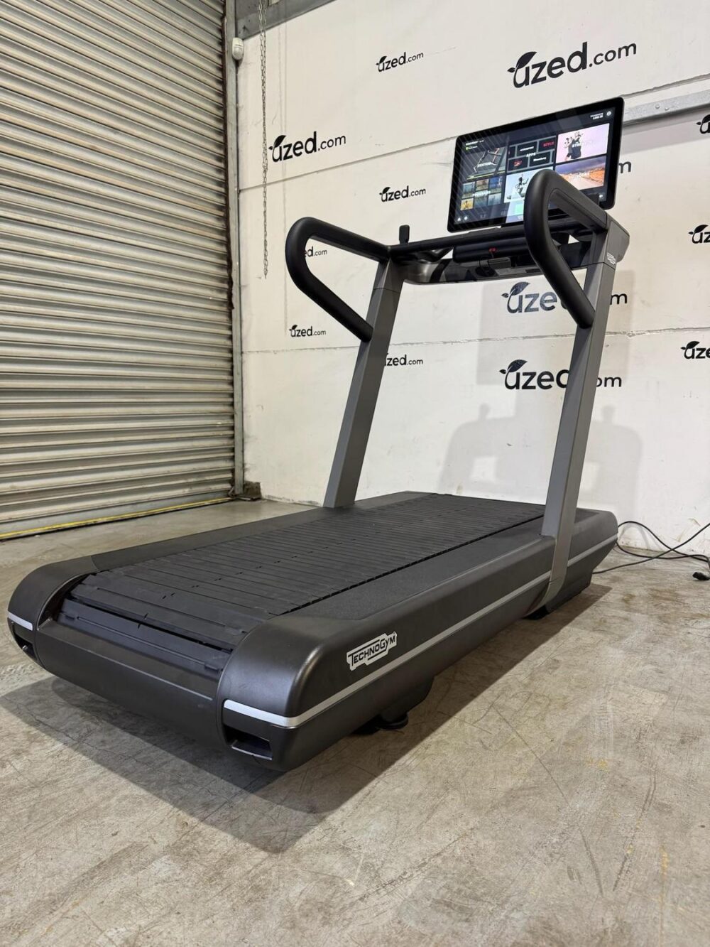 Technogym Run ( HIIT Treadmill )