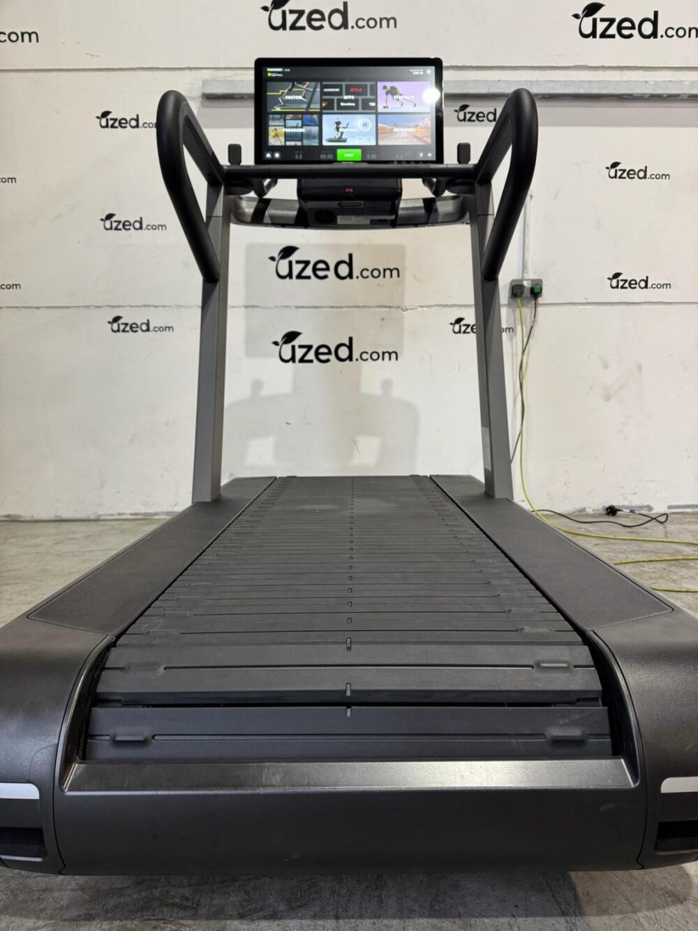 Technogym Run ( HIIT Treadmill ) - Image 4