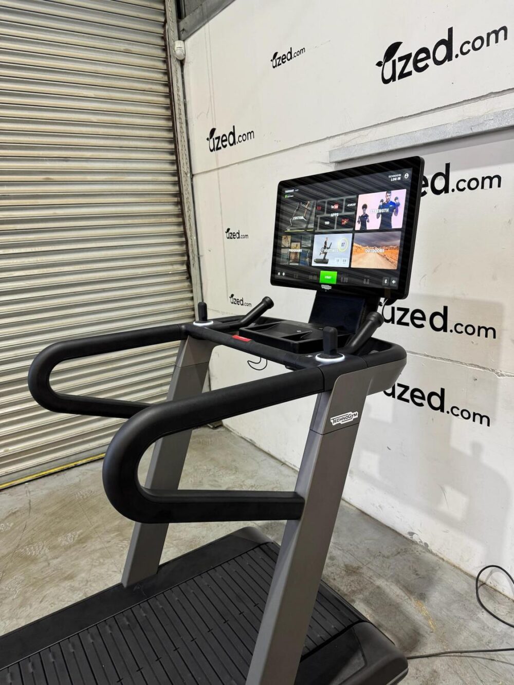 Technogym Run ( HIIT Treadmill ) - Image 6