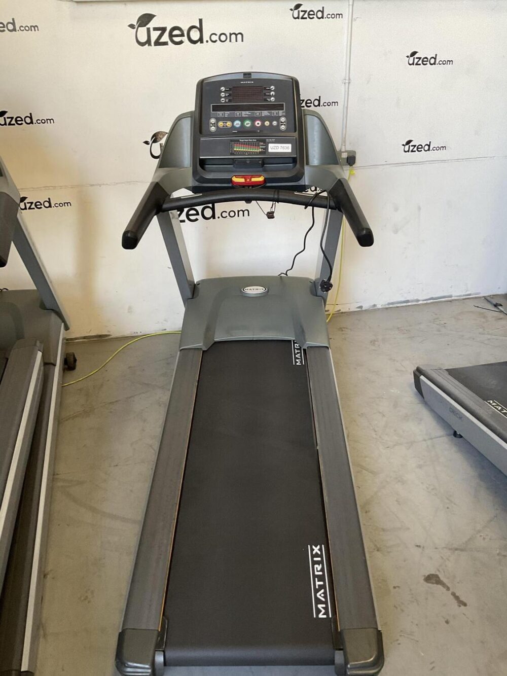 Matrix T3x Treadmill LED - Black - Image 2