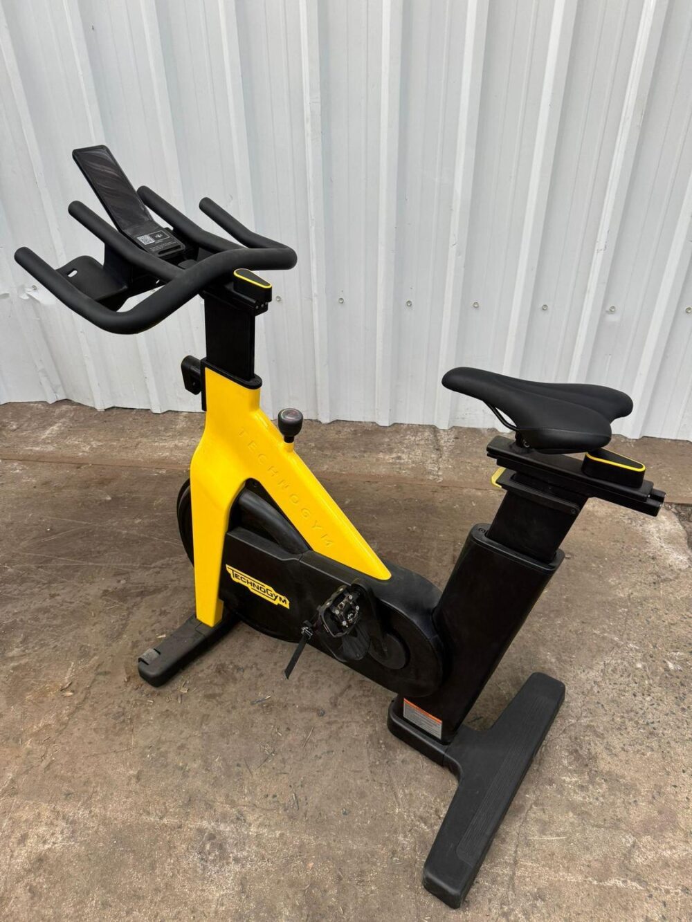 Technogym Group Cycle Connect V2 - Yellow - Image 5