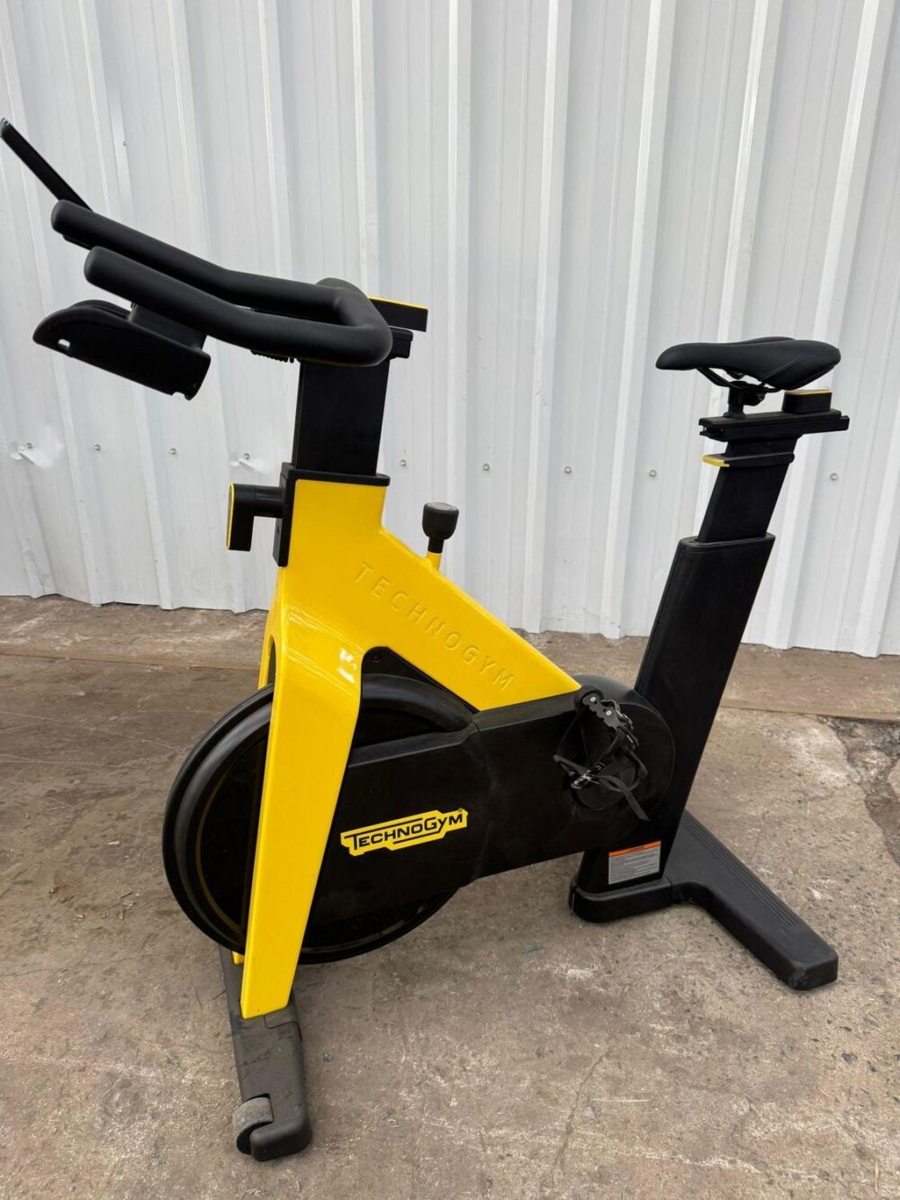Technogym Group Cycle Connect V2 - Yellow - Image 6