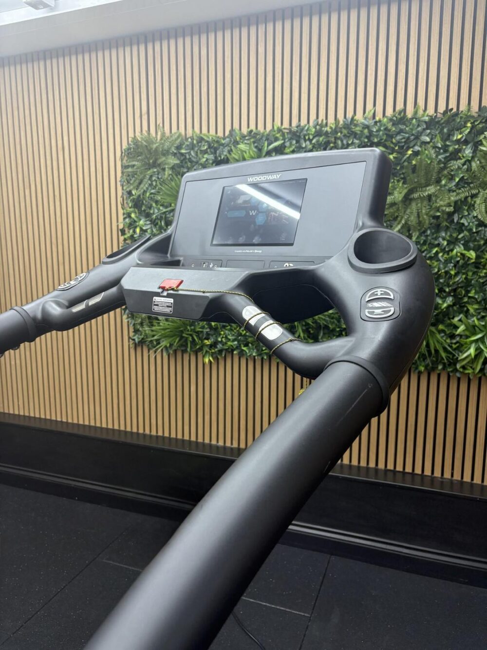 Woodway 4Front Treadmill - Pro Smart - Image 9