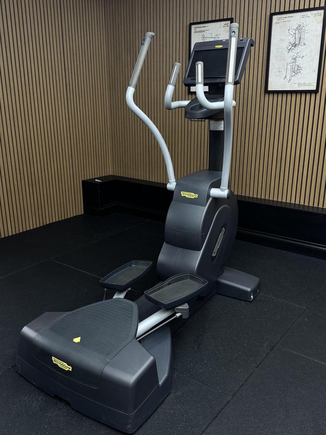 Technogym Excite (DEG83U) CROSS EXCITE 1000 P UNITY 3 Trend - Image 7
