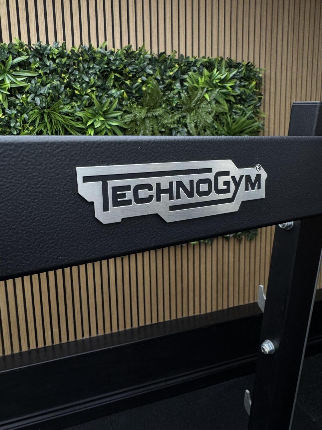 Technogym PURE STRENGTH 10 Place Barbell Rack (A0000520) Black - Image 5