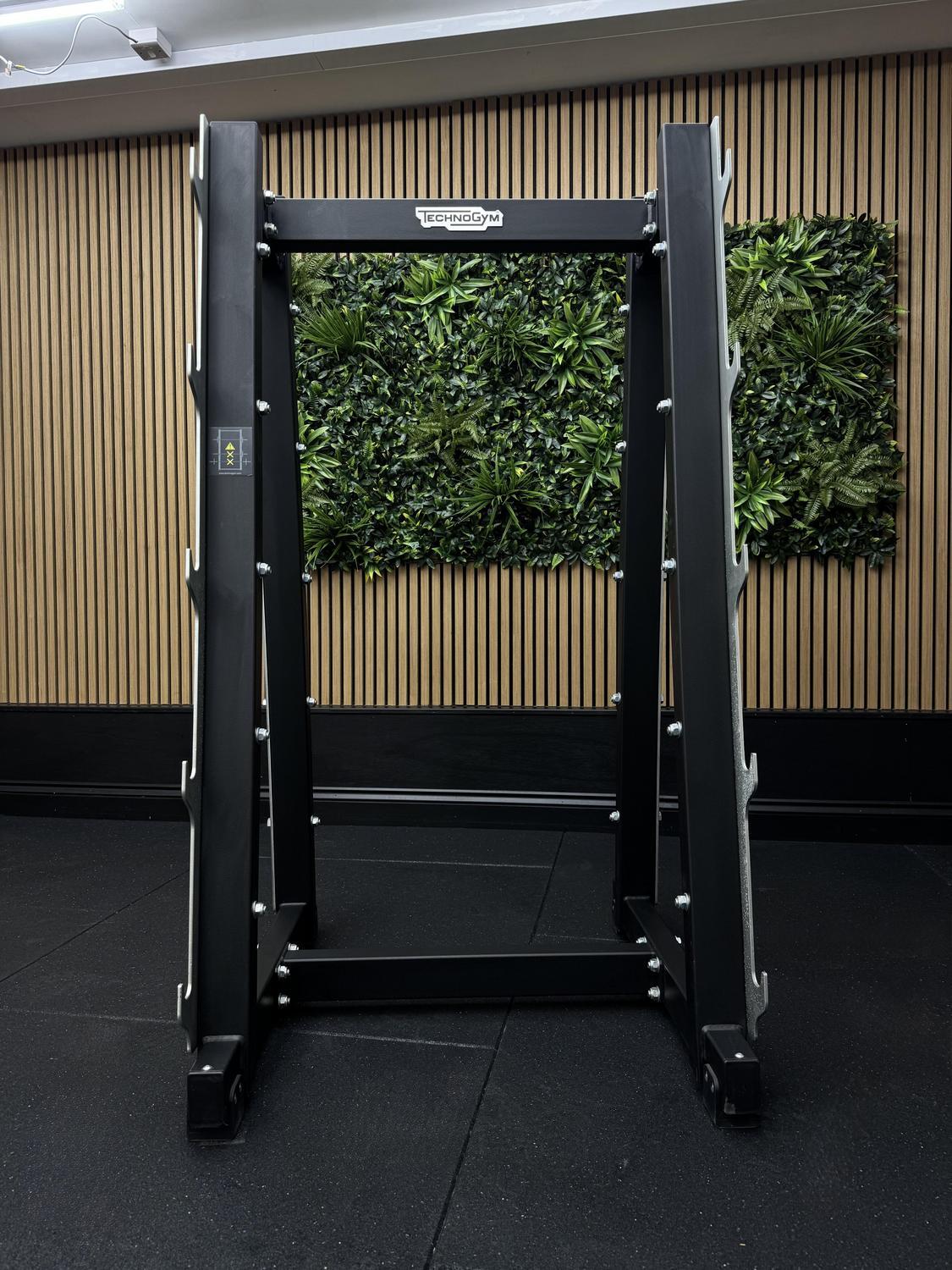 Technogym PURE STRENGTH 10 Place Barbell Rack (A0000520) Black - Image 3