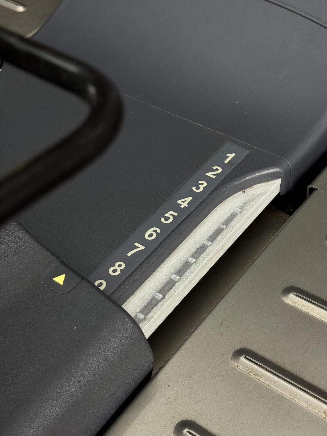 TECHNOGYM IFI TOP EXCITE 700 SP LED (C4774L) Silver - Image 5