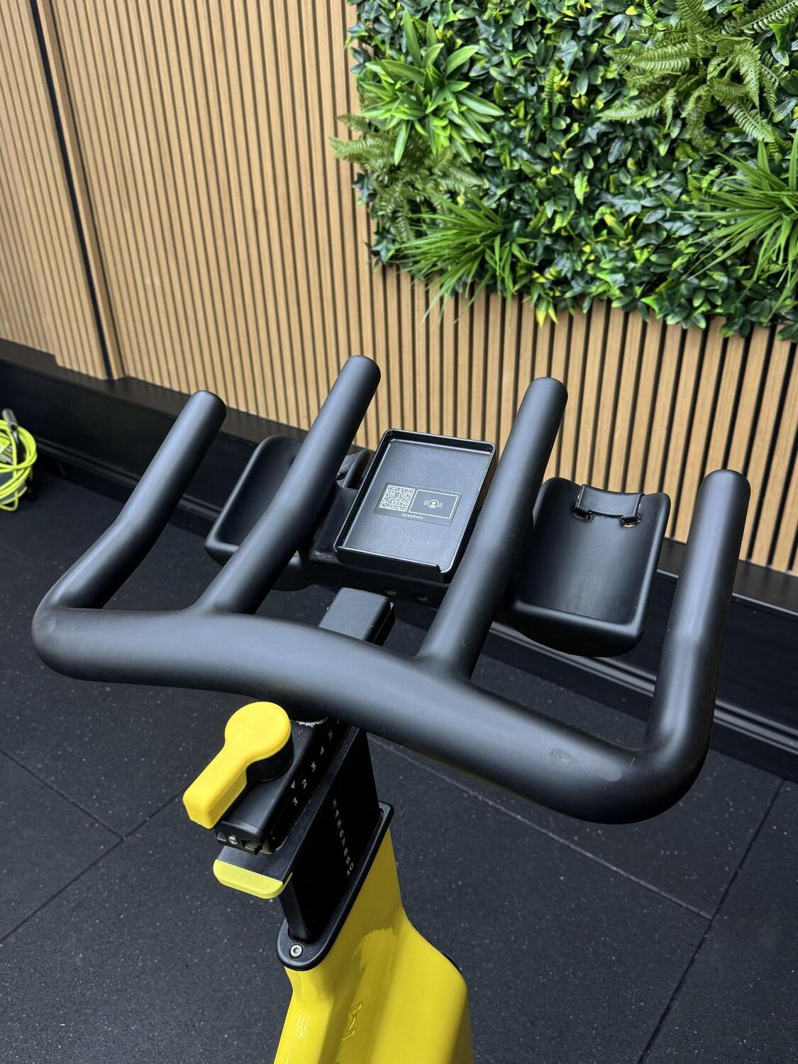 Technogym Group Cycle Ride (D92BBNE) Yellow - Image 10