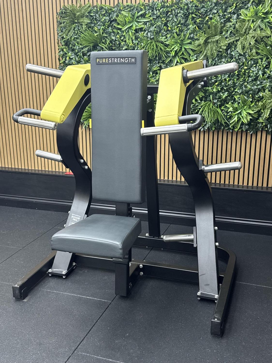 Technogym PURE STRENGTH Shoulder Press (MG3500) Black/Yellow - Image 5