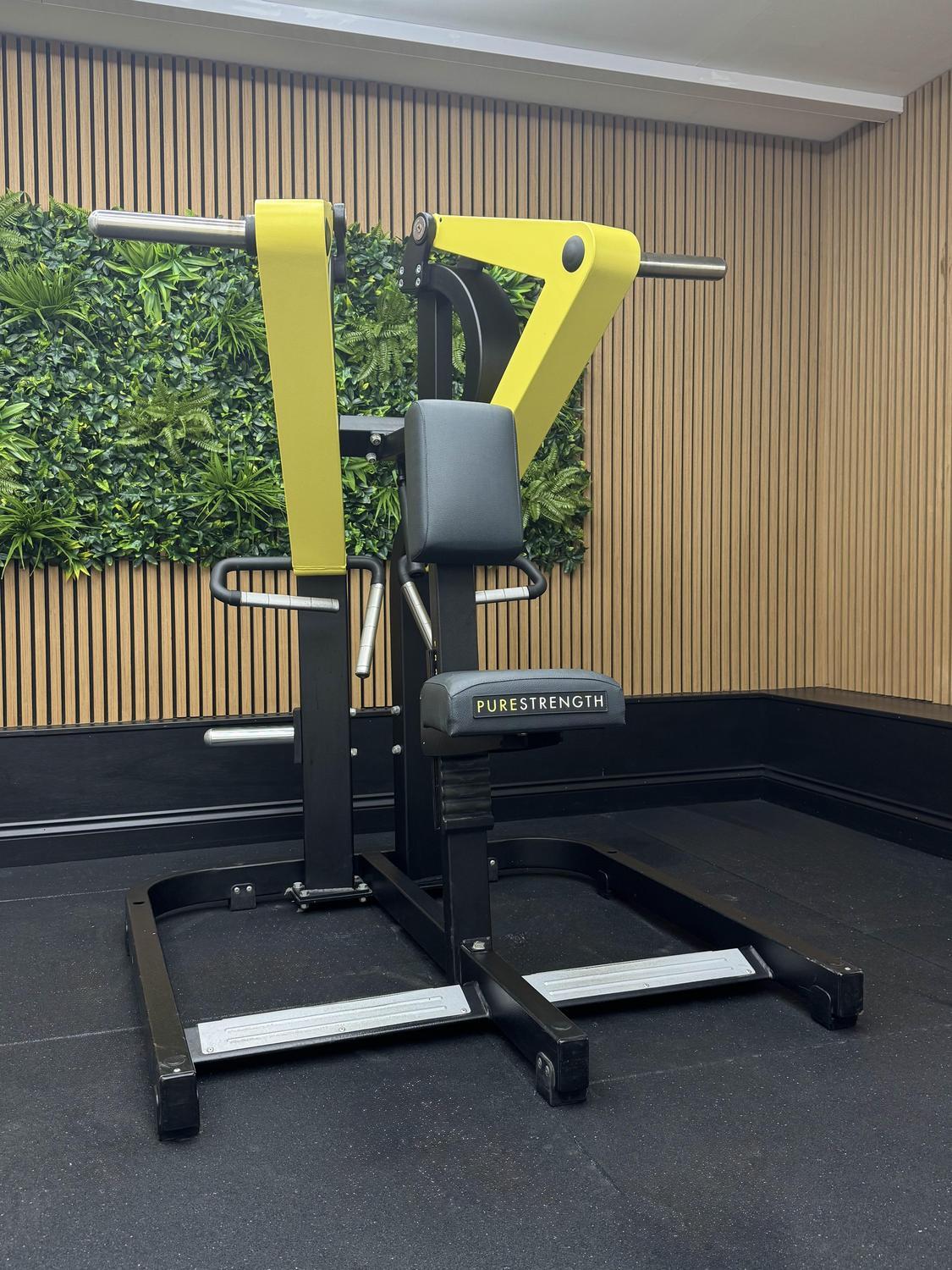 Technogym PURE STRENGTH Low Row (MG2500) Black/Yellow - Image 3