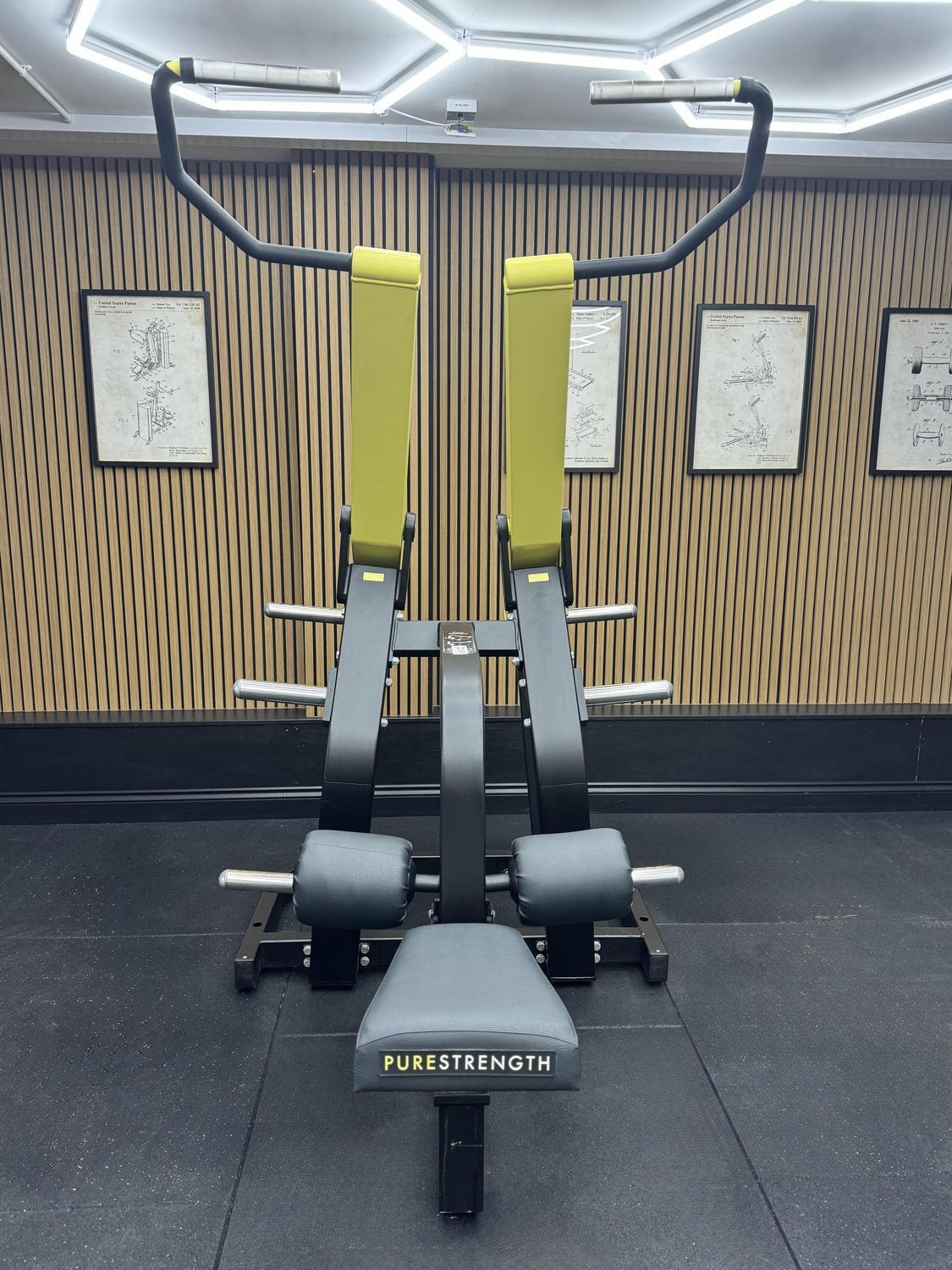 Technogym PURE STRENGTH Pulldown (MG2000) Black/Yellow - Image 2