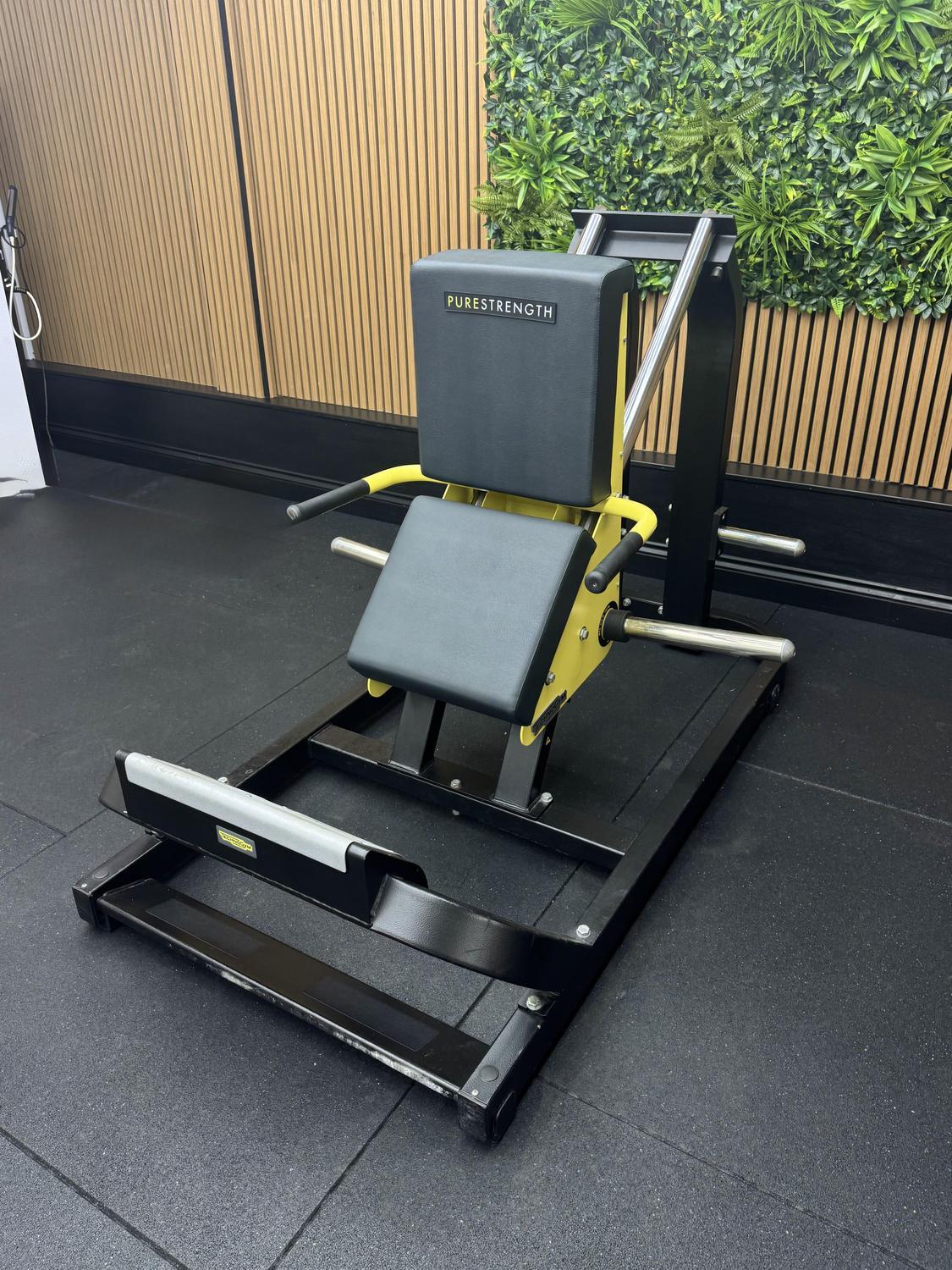 Technogym PURE STRENGTH Calf Machine (MG4500) Black/Yellow - Image 3