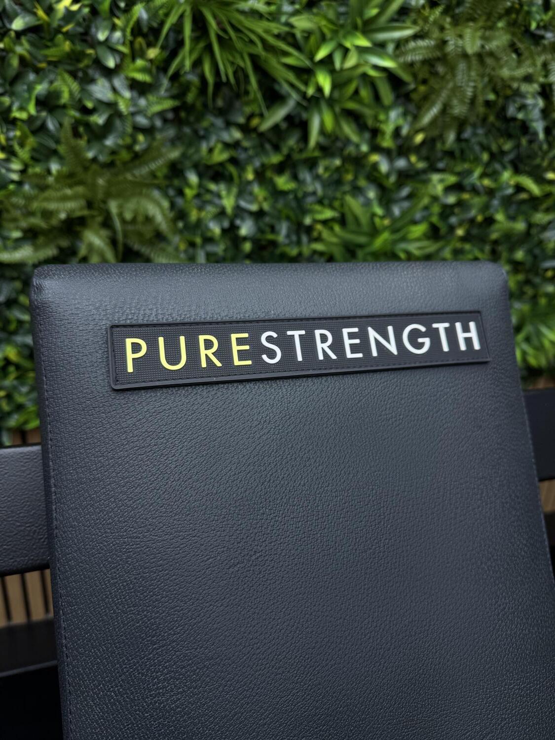 Technogym PURE STRENGTH Wide Chest Press (MG1000) Black/Yellow - Image 4