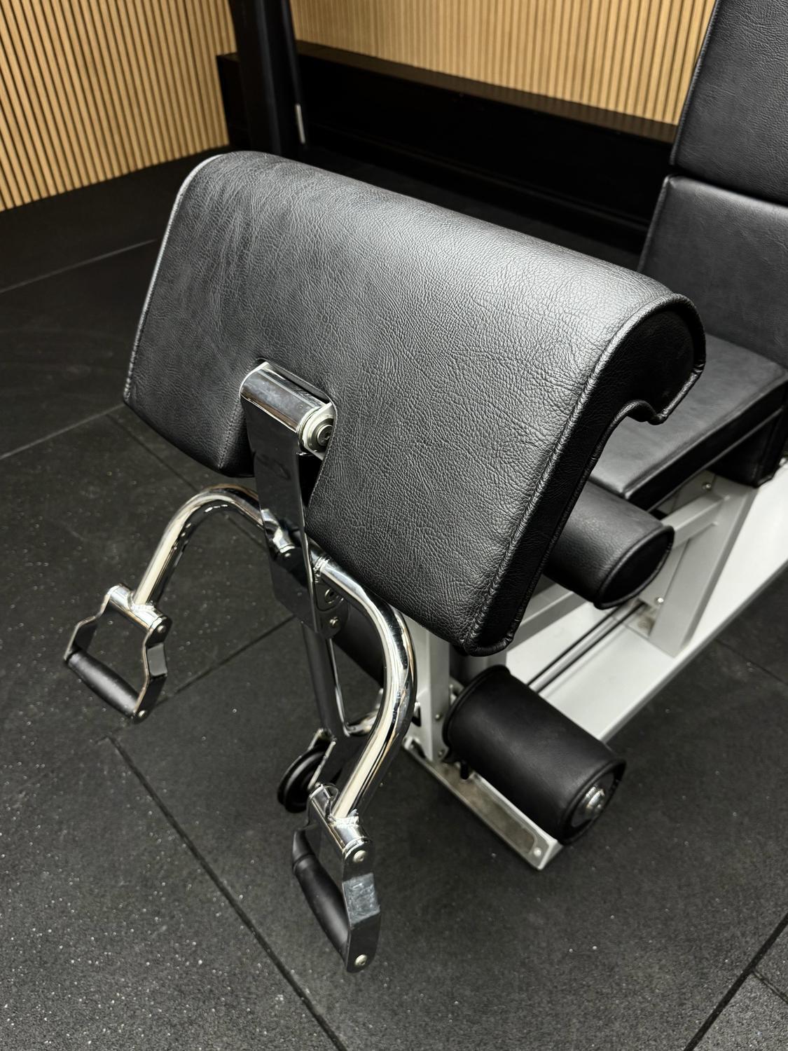 Technogym Unica Evolution Silver (M310) - Image 3