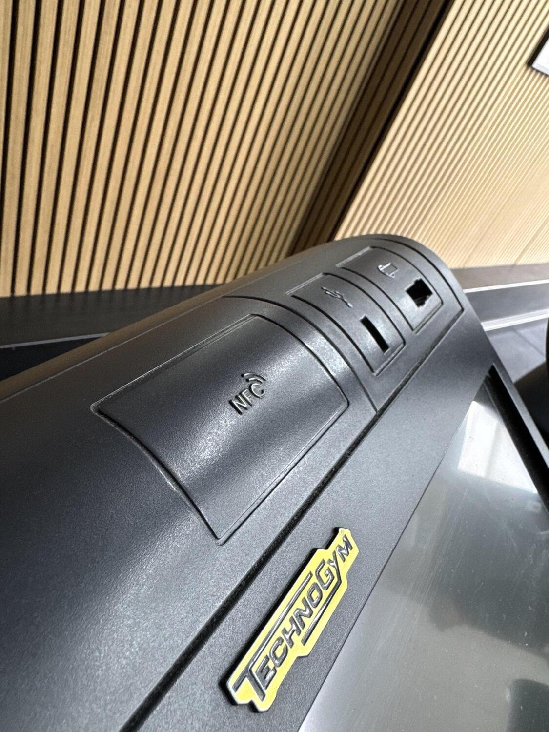 Technogym Excite (DEC83U) BIKE EXCITE 1000 P UNITY 3 Cosmo - Image 4