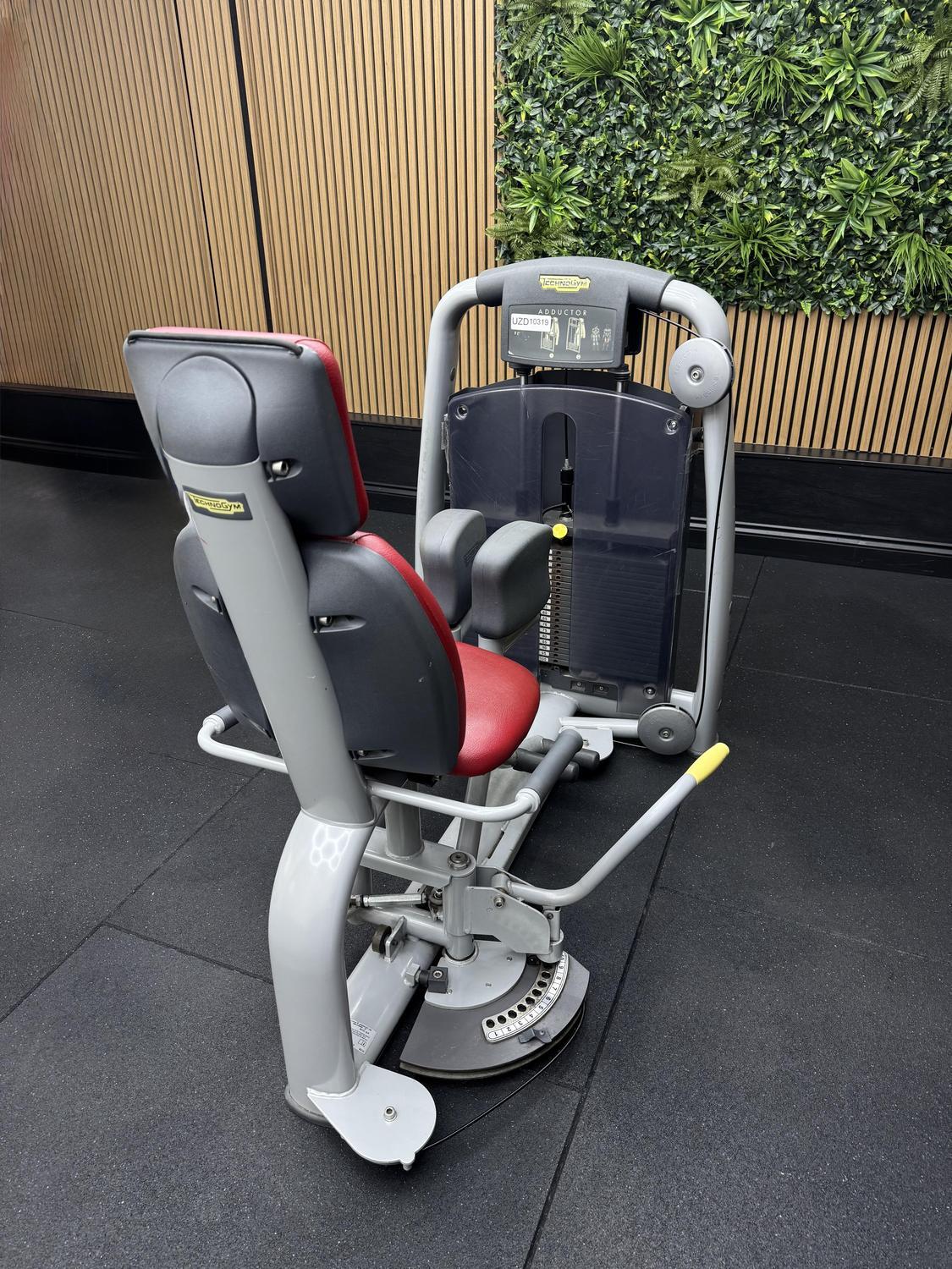 Technogym Selection Personal Adductor (M917) Silver - Image 4