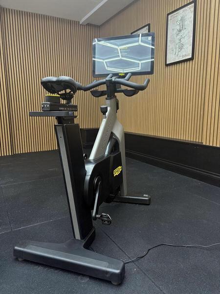 Technogym Bike Live (D93TNLE) Dark Pearl Grey