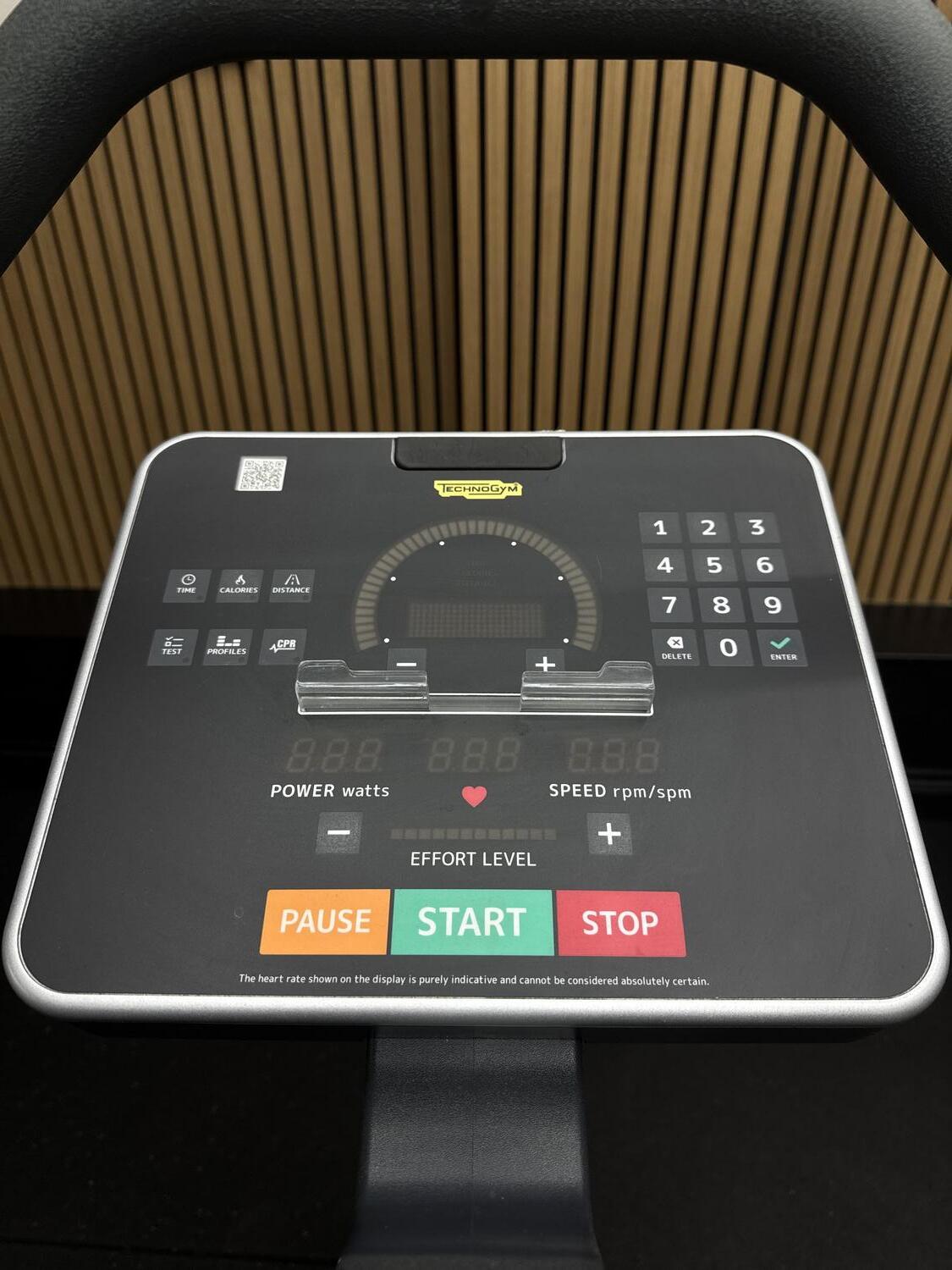 Technogym Bike Forma (DEC43L) Black - Image 8