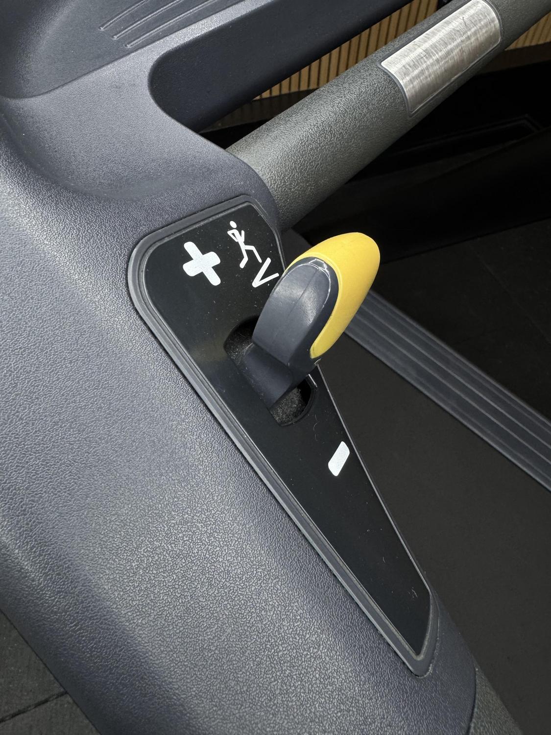 Technogym Excite+ Run Now 700 (DAK8) Unity 3 Upgrade Black - Image 6