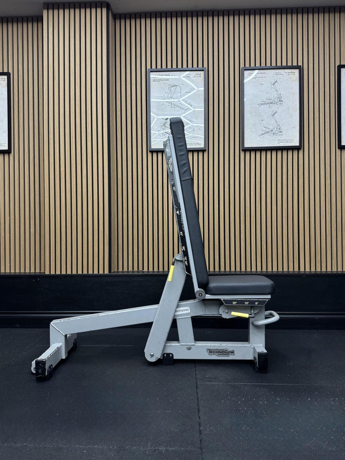 Technogym Pure Strength Adjustable Bench (PG04) Silver