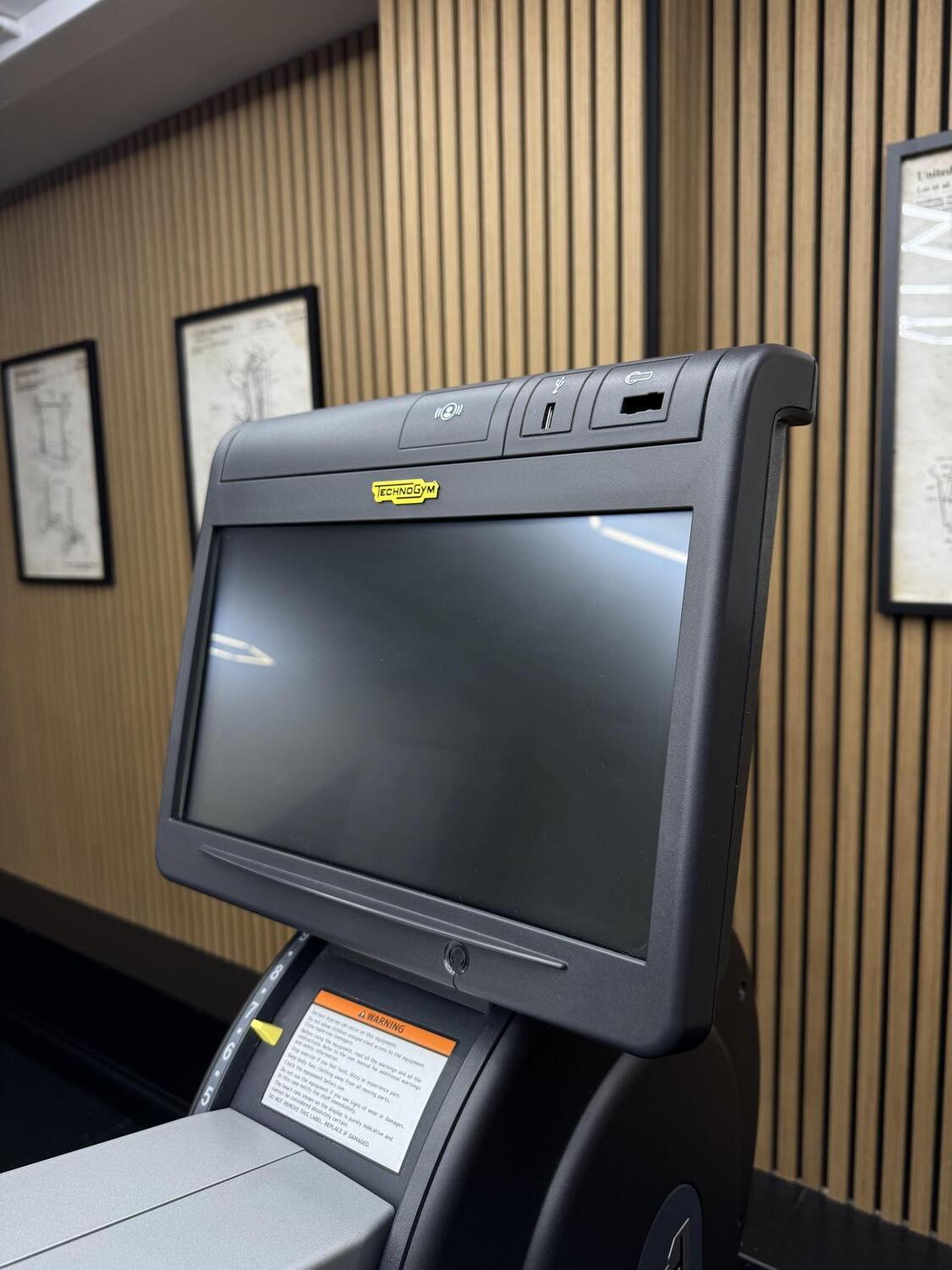 Technogym Excite (DE783U) TOP EXCITE 1000 P UNITY 3 Cosmo - Image 7