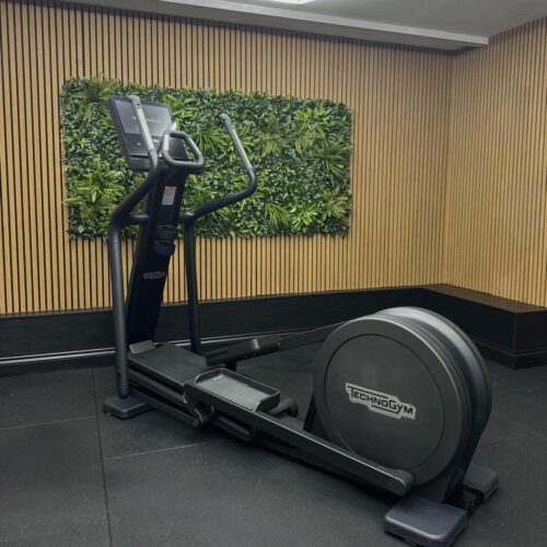 Technogym Artis Synchro Adjust Ramp LIVE (DBH03Q) Black
