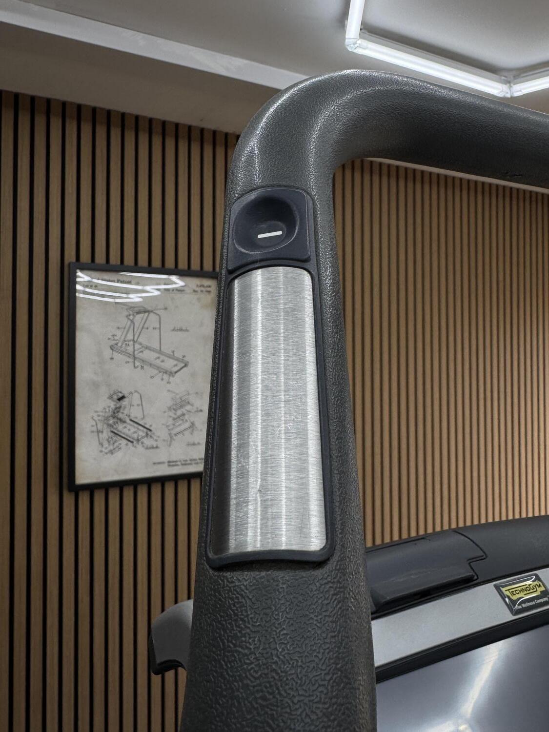 TECHNOGYM STEP EXCITE 700 DIGITAL TV (D4373D) Silver - Image 7