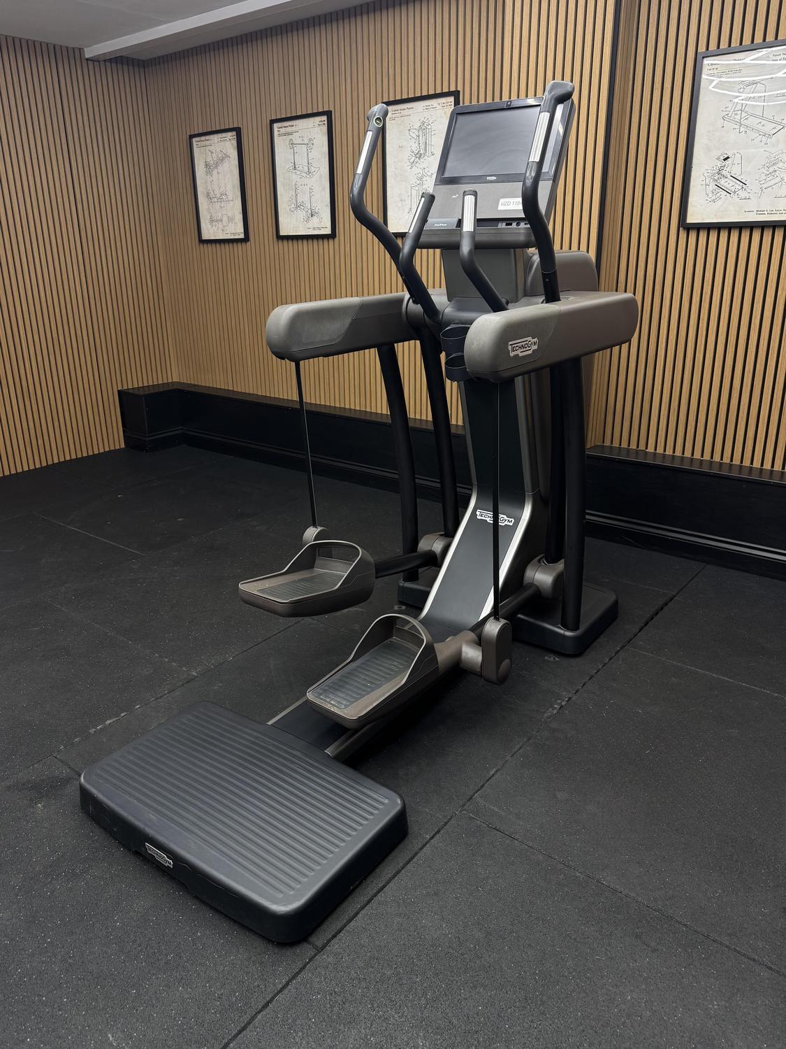 Technogym Artis Vario Unity 2 (DBF03V) Carbon Grey