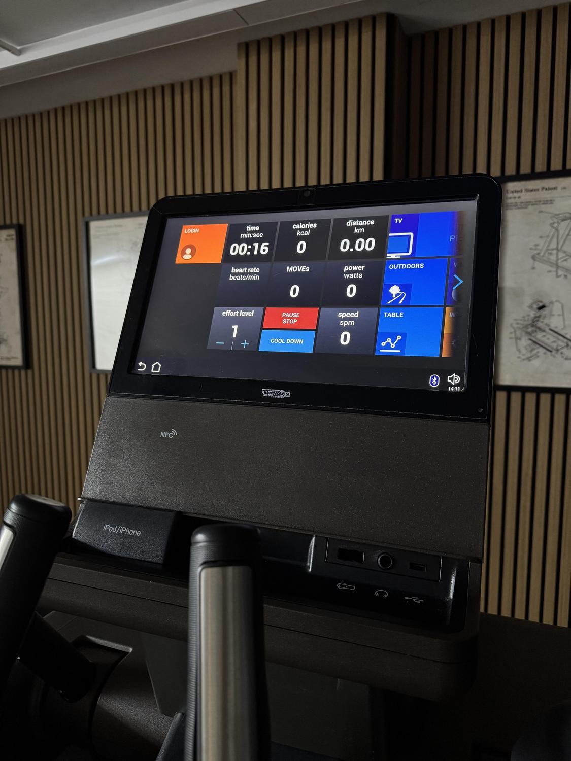 Technogym Artis Vario Unity 2 (DBF03V) Carbon Grey - Image 7