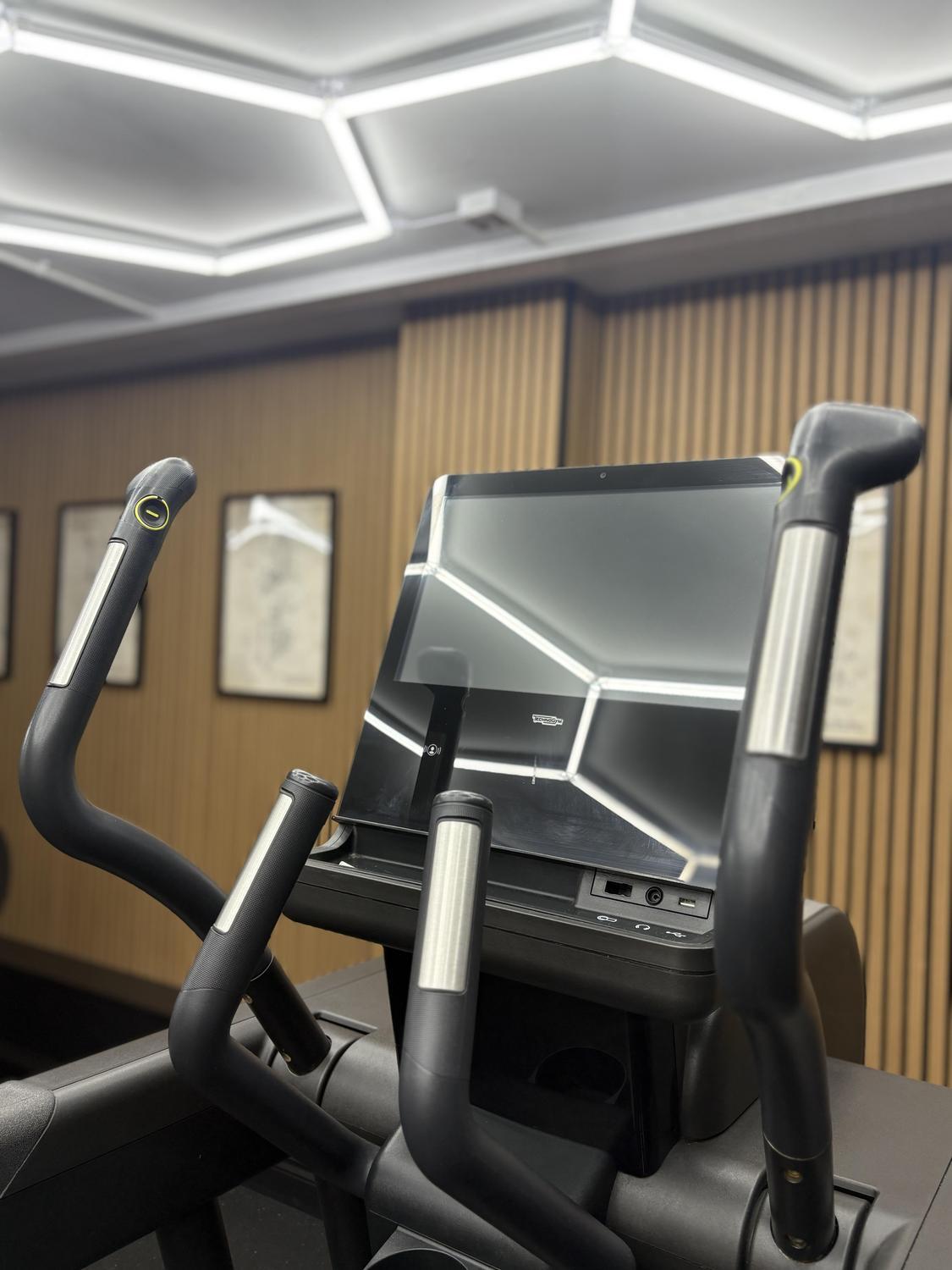 Technogym Artis Vario Unity 3 (DBF03U) Black - Image 5