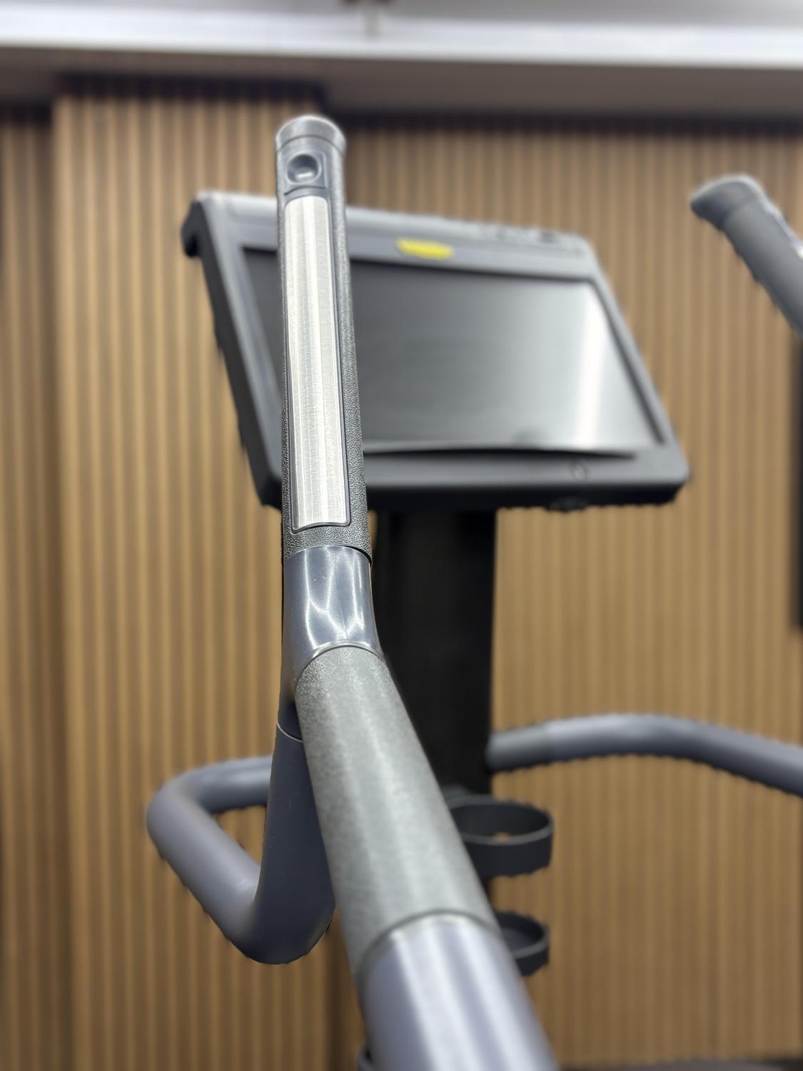 Technogym Excite (DEE83U) CLIMB EXCITE 1000 P Unity 3 Cosmo - Image 2