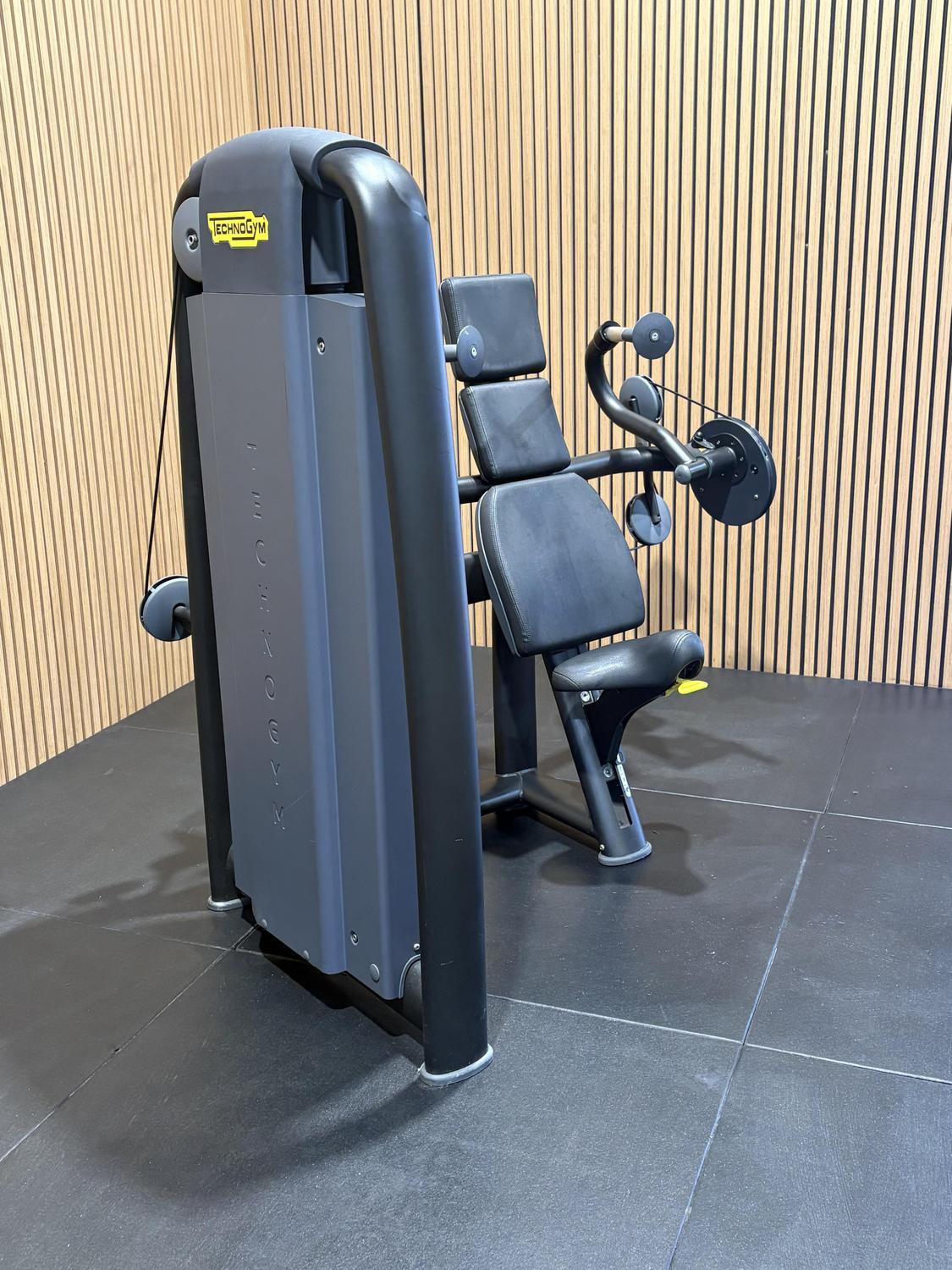 Technogym Selection Pro Arm Extension (ML45) Anthracite Black - Image 4