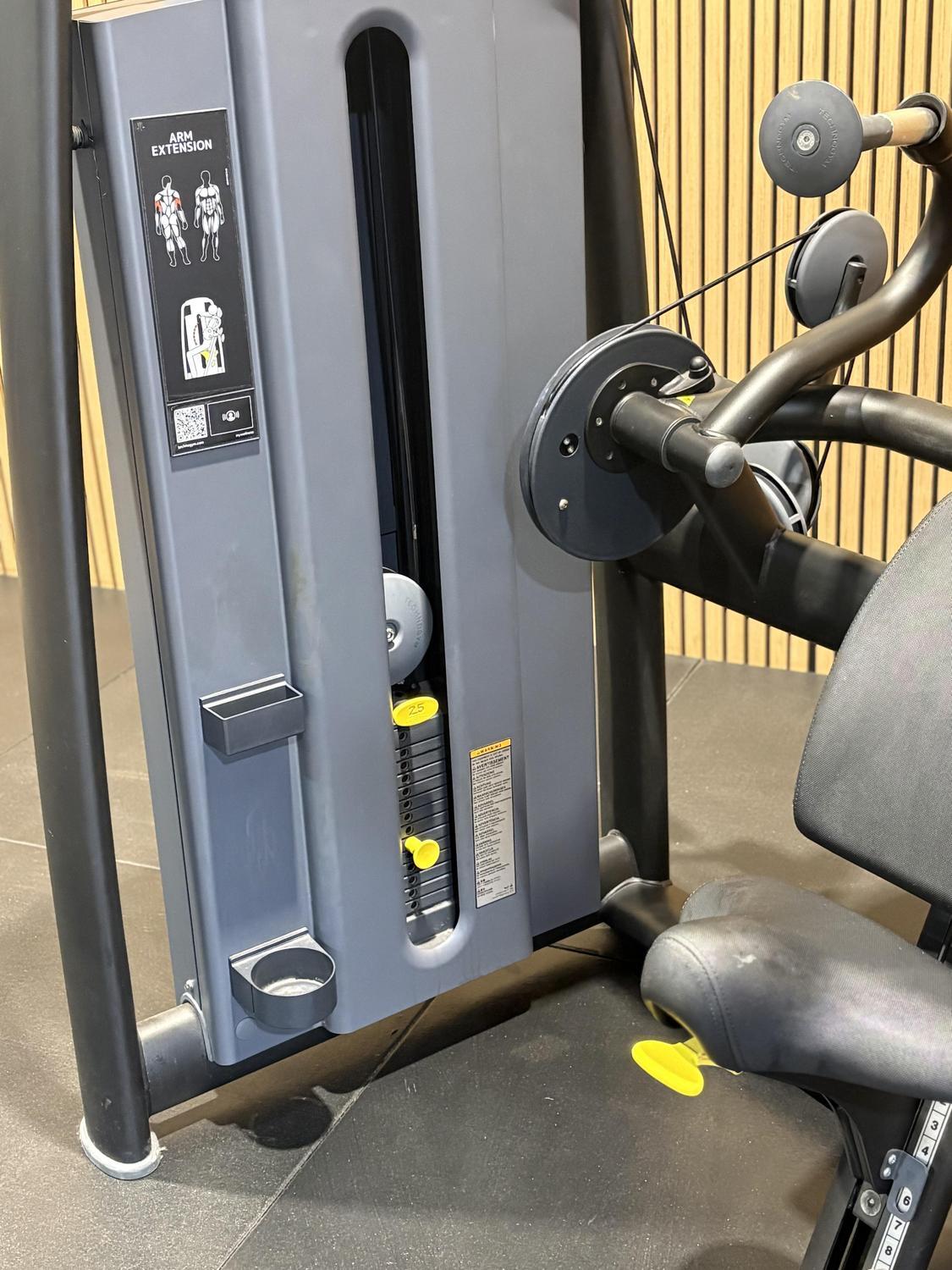 Technogym Selection Pro Arm Extension (ML45) Anthracite Black - Image 3