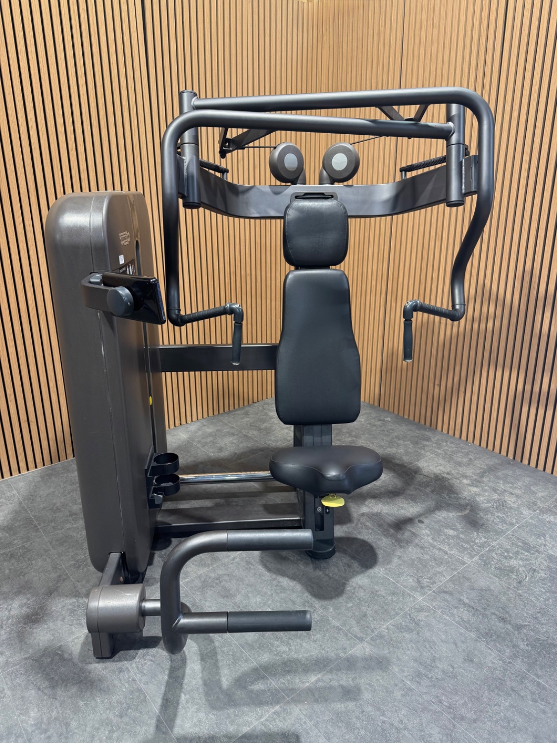 Technogym Artis Chest Press (MK70) Carbon Grey - Image 2