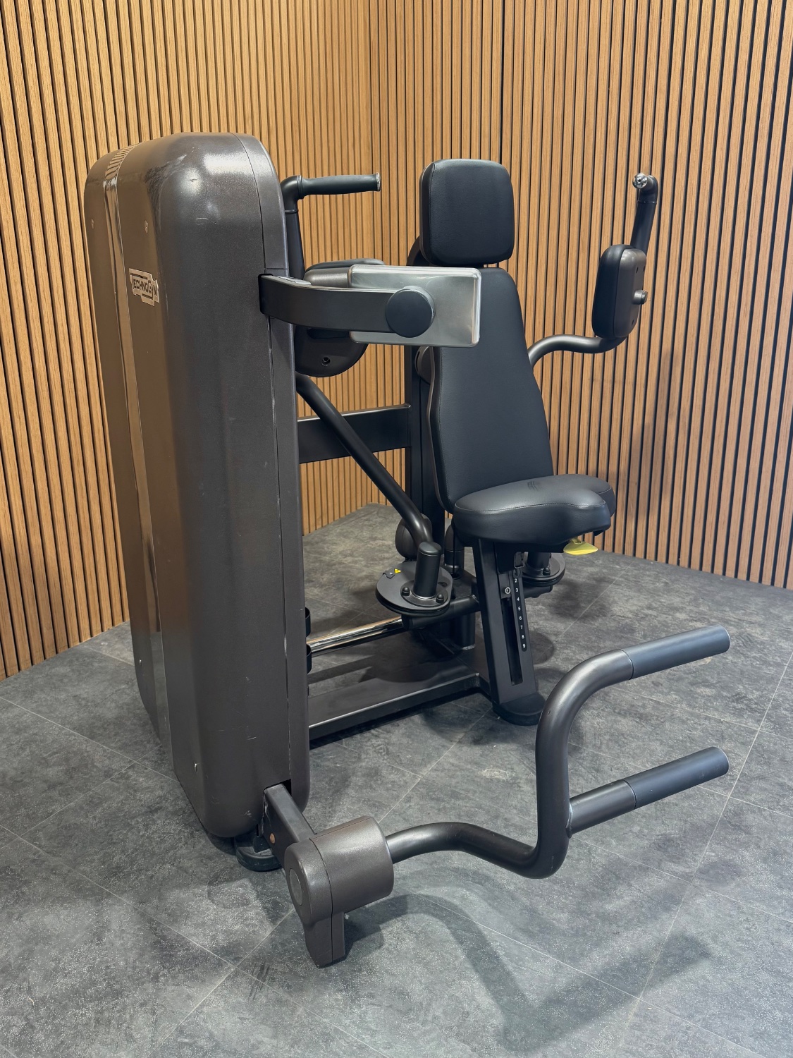 Technogym Artis Pectoral (MK13) Carbon Grey - Image 2