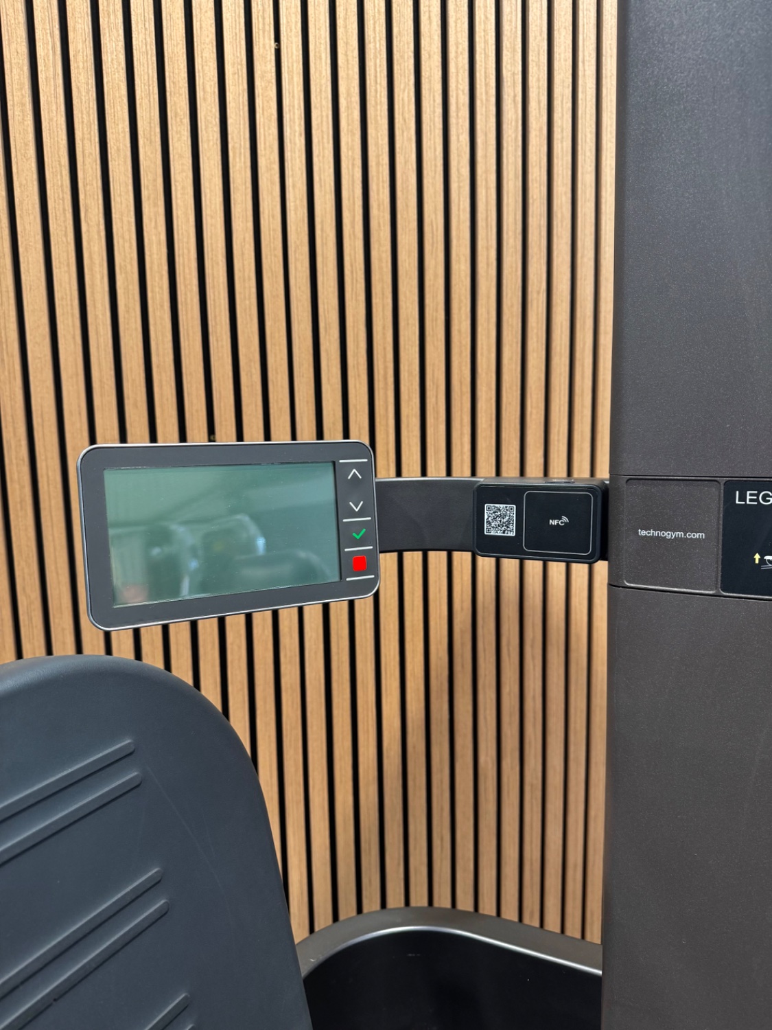 Technogym Artis Leg Press (MK51) Carbon Grey - Image 9