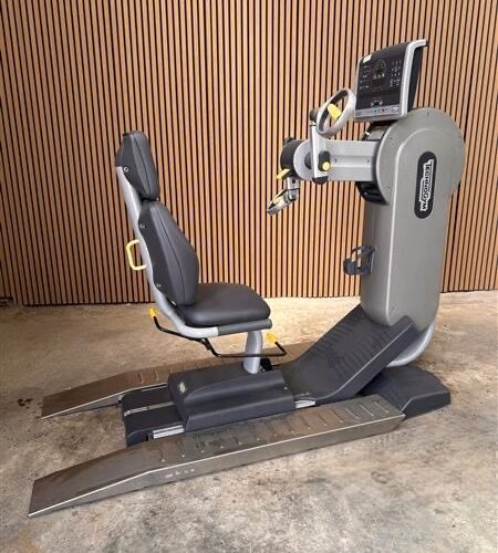 TECHNOGYM IFI TOP EXCITE 700 LED (C4773L) Silver