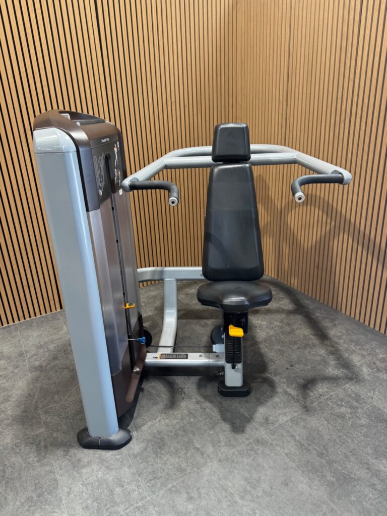 Precor Discovery Shoulder Press