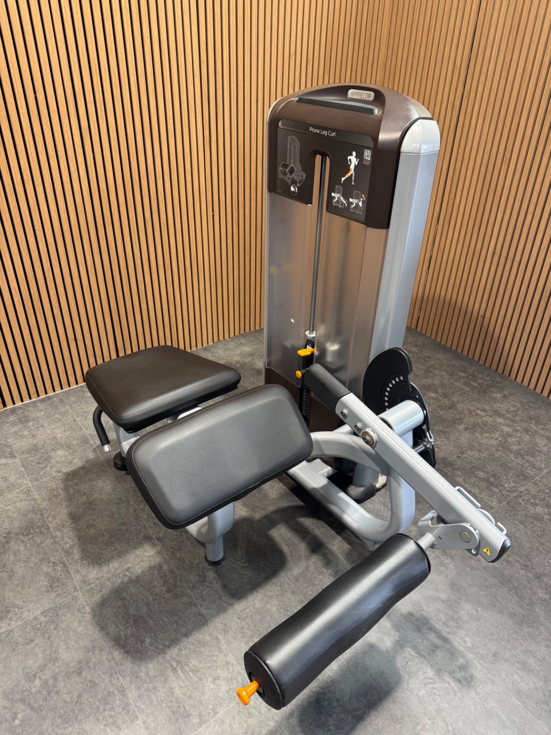 Precor Discovery Prone Leg Curl - Image 2