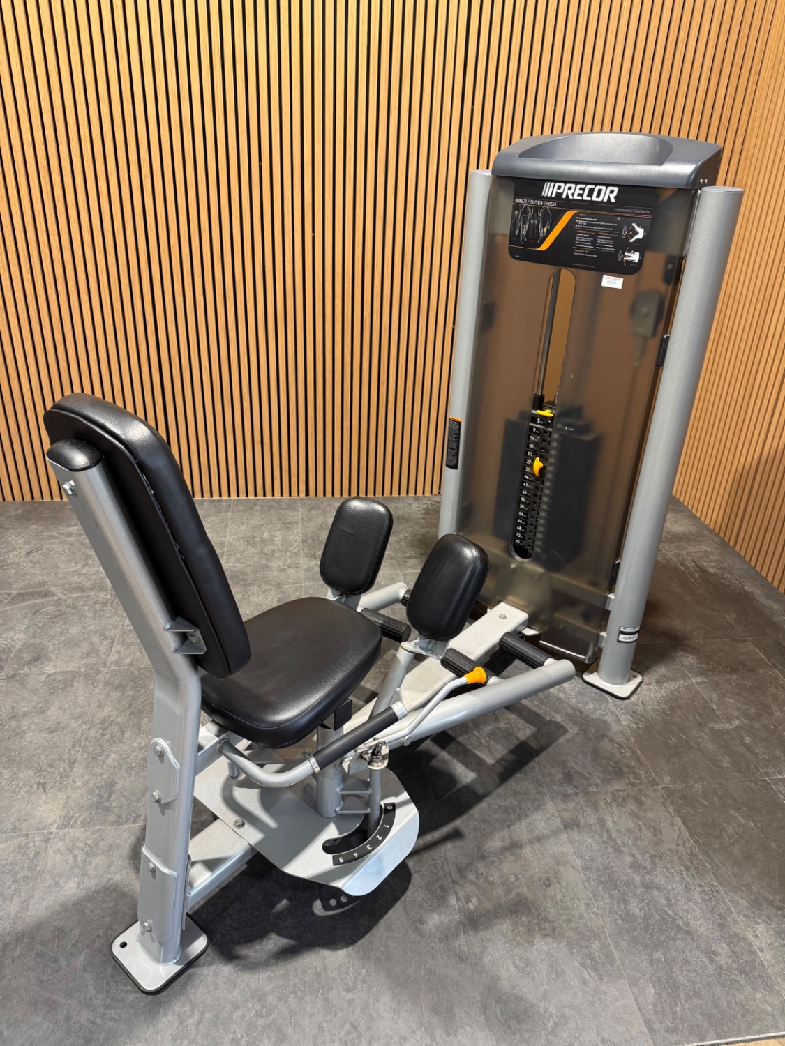 Precor Discovery Abductor/Adductor