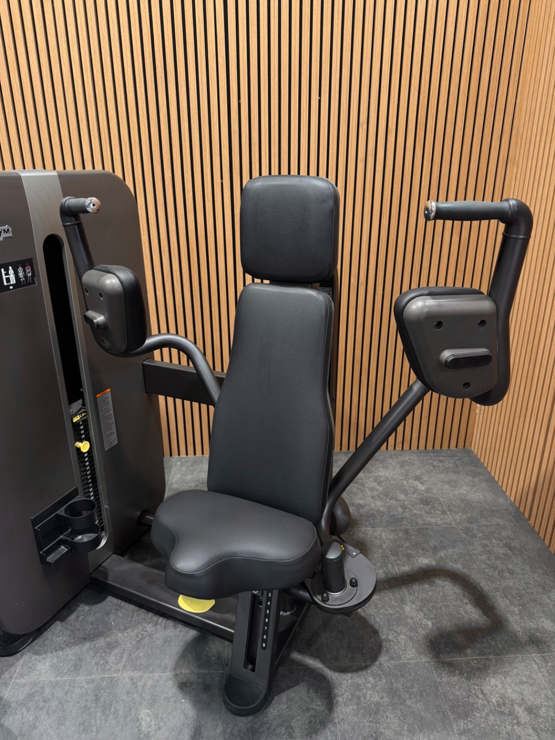 Technogym Artis Pectoral (MK13) Carbon Grey - Image 3