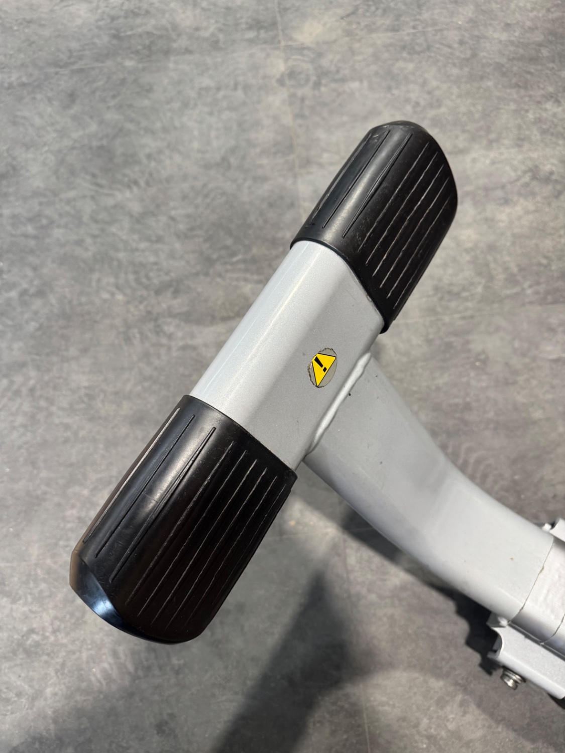 Precor Discovery Chest Press - Image 6