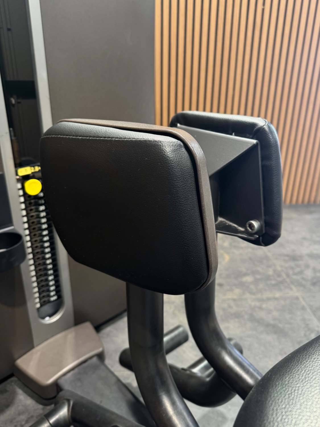 Technogym Artis Adductor (MK17) Carbon Grey - Image 7