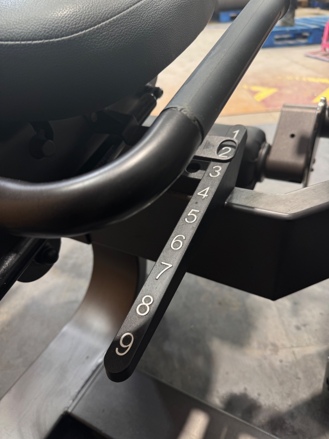 Technogym Artis Leg Extension (MK91) Carbon Grey - Image 7