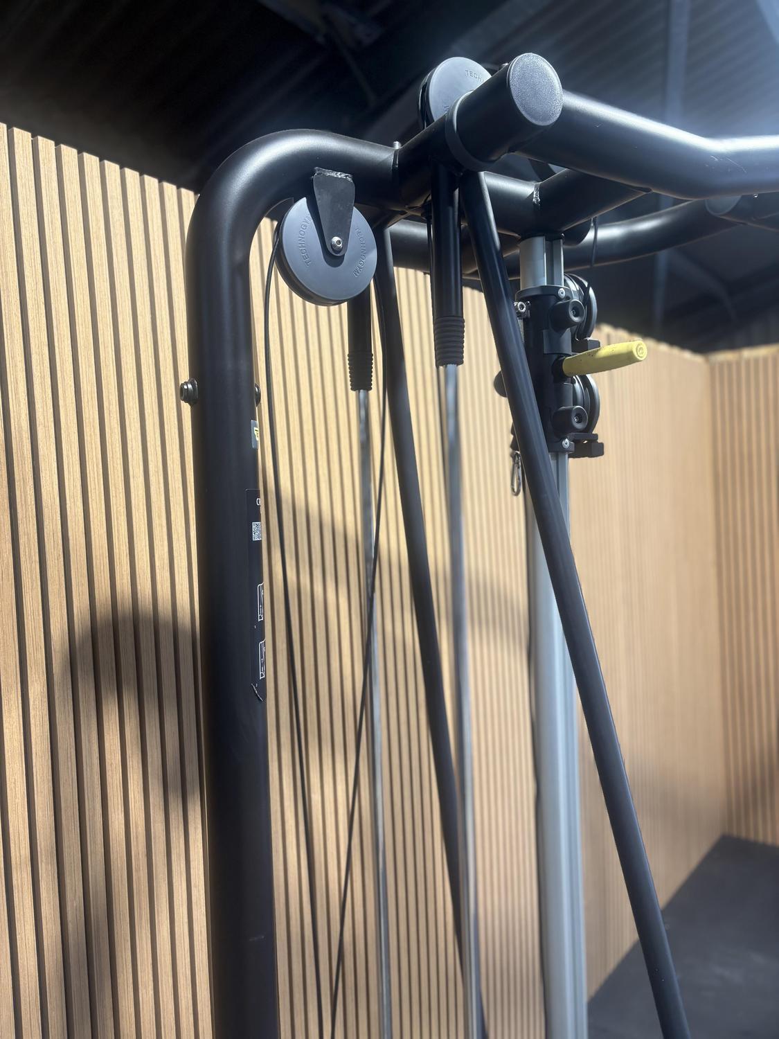 Technogym Element+ Crossover Cables (MB93) Black - Image 4