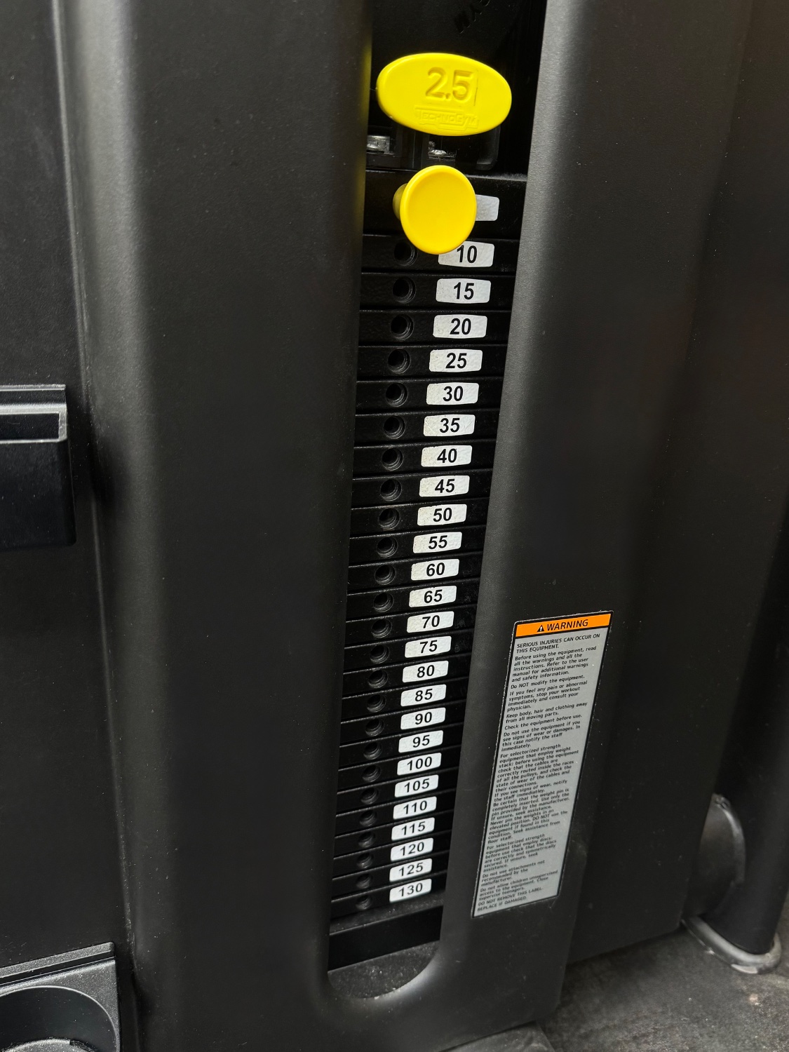 Technogym Selection 900 Vertical Traction Unity Mini (MNGP) Meteor Black - Image 6
