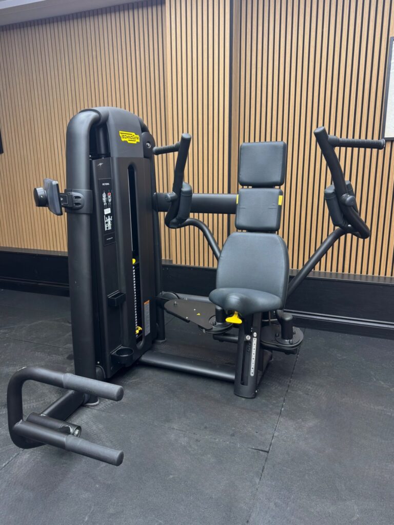 Technogym Selection 900 Pectoral Unity Mini (MNTP) Meteor Black