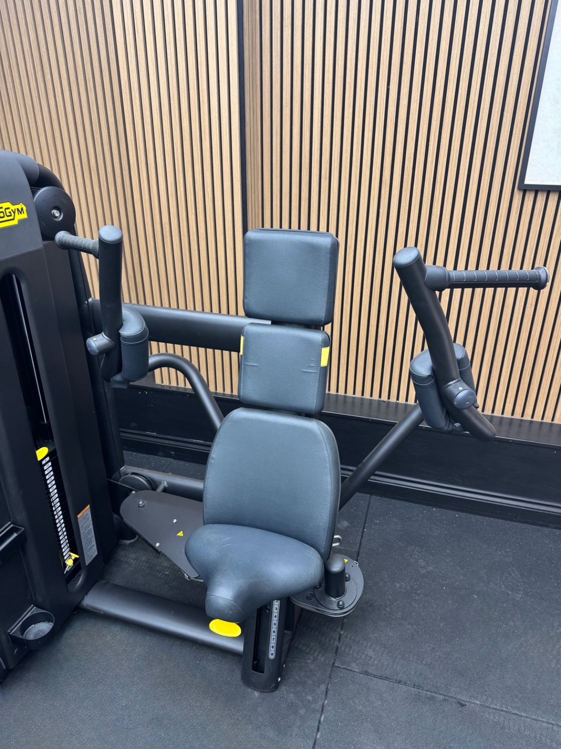 Technogym Selection 900 Pectoral Unity Mini (MNTP) Meteor Black - Image 3