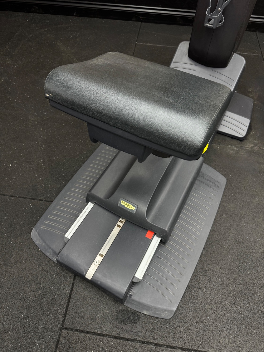 Technogym Excite (DE783B) TOP EXCITE 1000 P TV Cosmo - Image 6